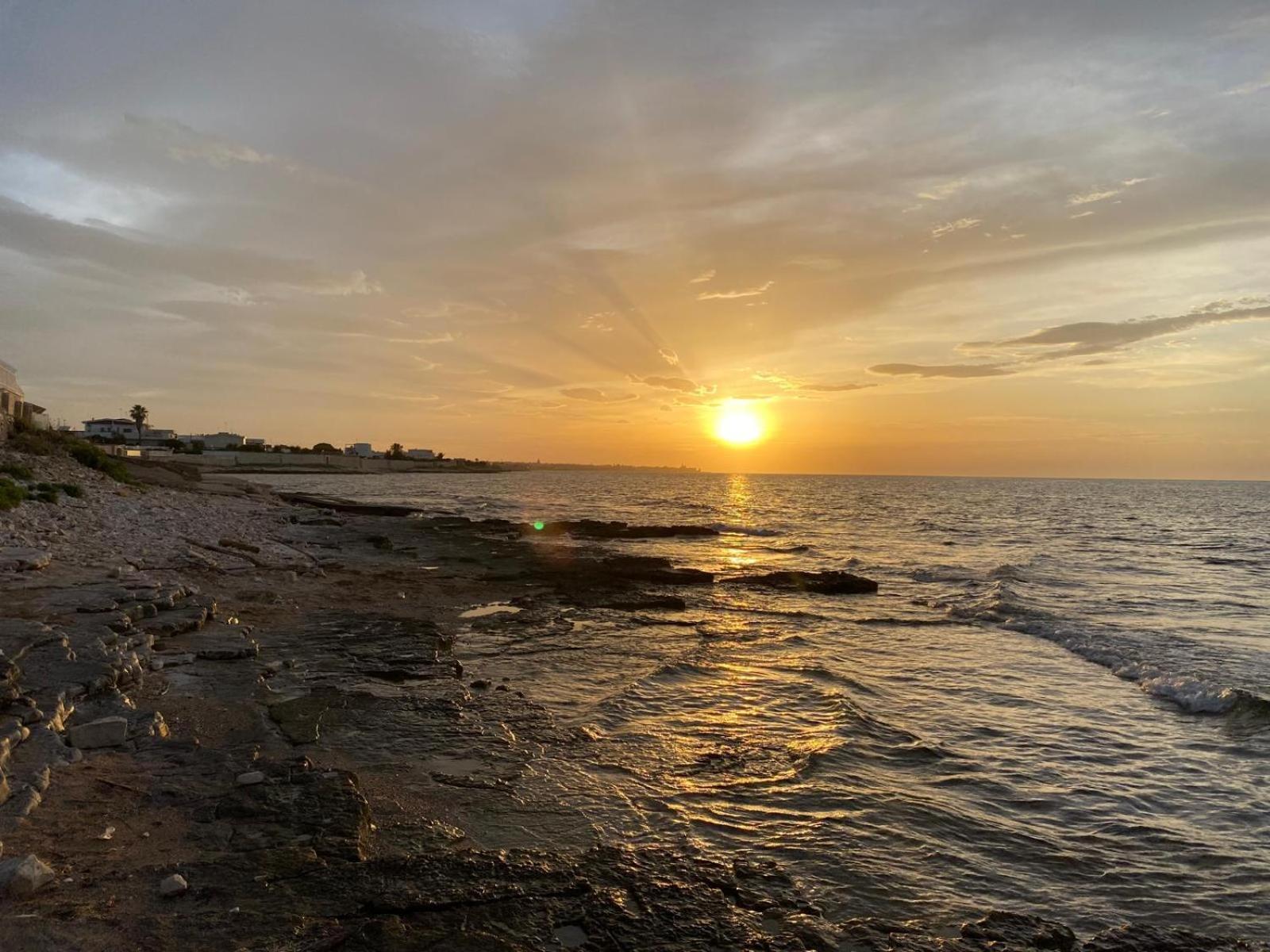 Luca'S House Bed & Breakfast Giovinazzo Exterior foto