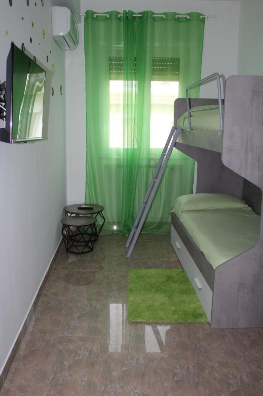 Luca'S House Bed & Breakfast Giovinazzo Exterior foto